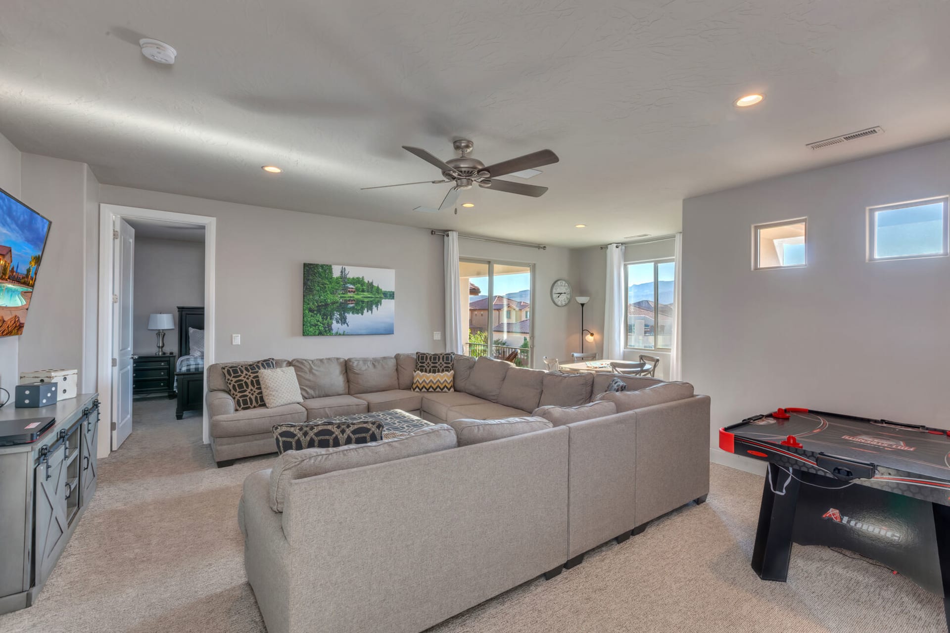 Living room with comfortable seating at Sunshine Suites vacation rental